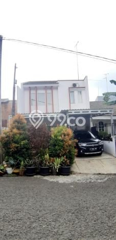 Rumah Luas Asri 4 KT Siap Pakai di Cibubur Bekasi Rumah Luas Asri 4 KT Siap Pakai di Cibubur Bekasi