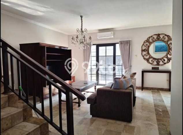 Jual Rumah Luas Elegan Dengan View Cantik di Kemang, Jakarta Selatan Jual Rumah Luas Elegan Dengan View Cantik di Kemang, Jakarta Selatan