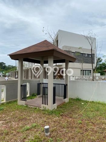 Siap Huni Rumah Mewah 5 Kamar di Cimanggis Dekat ke Mana Pun Siap Huni Rumah Mewah 5 Kamar di Cimanggis Dekat ke Mana Pun