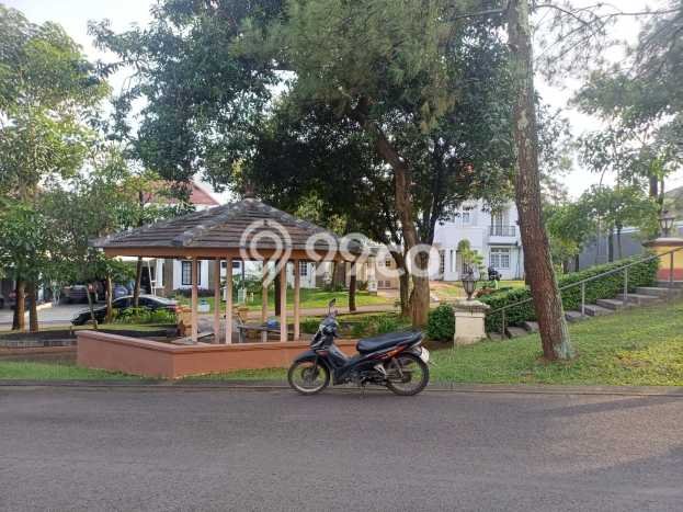 For Sale! Premium House LT 300m2 Desain Modern di Kota Wisata For Sale! Premium House LT 300m2 Desain Modern di Kota Wisata