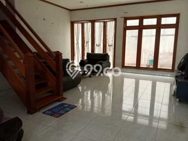 Jual Rumah Mewah Megah Dengan View Cantik di Cibubur, Bekasi Jual Rumah Mewah Megah Dengan View Cantik di Cibubur, Bekasi