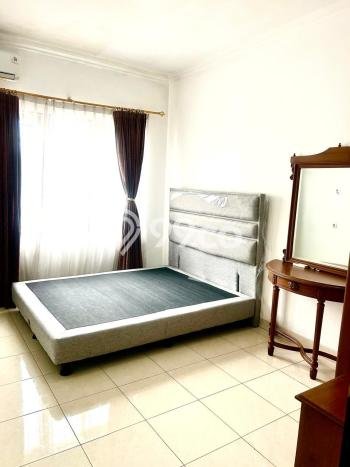 Dijual Rumah Mewah Elegan Dengan View Cantik di Cibubur, Depok Dijual Rumah Mewah Elegan Dengan View Cantik di Cibubur, Depok