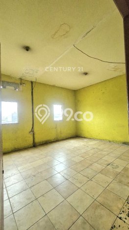 Ruko Dijual di Balaraja LT 233m2, LB 240m2 untuk Investasi Ruko Dijual di Balaraja LT 233m2, LB 240m2 untuk Investasi