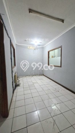 Unit Ruko Dijual di Depok LT 290m2 & LB 680m2 Unit Ruko Dijual di Depok LT 290m2 & LB 680m2
