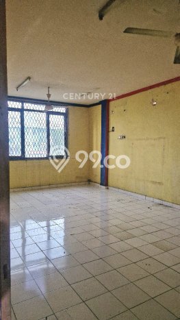 Unit Ruko Dijual di Depok LT 290m2 & LB 680m2 Unit Ruko Dijual di Depok LT 290m2 & LB 680m2