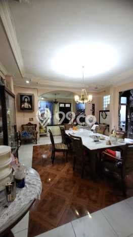 Rumah Mewah LB 500m2 Siap Pakai Desain Elegan di Pondok Gede, Bekasi Rumah Mewah LB 500m2 Siap Pakai Desain Elegan di Pondok Gede, Bekasi