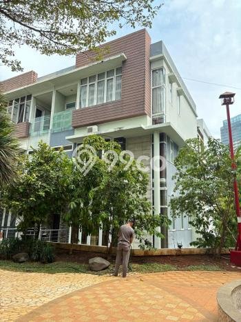 Hunian Mewah Dijual LT 165m2 di Kemayoran, Jakarta Pusat Hunian Mewah Dijual LT 165m2 di Kemayoran, Jakarta Pusat
