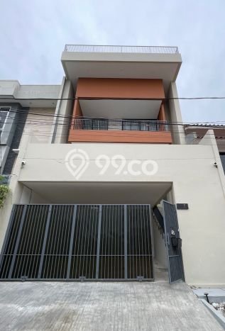 Dijual Rumah Mewah Megah Dengan View Eksklusif di Pulomas, Jakarta Timur Dijual Rumah Mewah Megah Dengan View Eksklusif di Pulomas, Jakarta Timur
