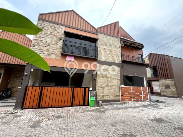 Untuk Dijual Kost di Tembalang, Semarang, 0 KT, 12 KM, Luas 144m2 Untuk Dijual Kost di Tembalang, Semarang, 0 KT, 12 KM, Luas 144m2