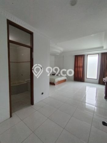 Disewakan Rumah Murah di Hegarmanah Bandung dengan 3 Kamar Tidur Disewakan Rumah Murah di Hegarmanah Bandung dengan 3 Kamar Tidur