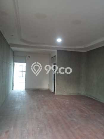 Ruko Lokasi Bisnis di Setiabudi, Luas 400m², Akses Utama Ruko Lokasi Bisnis di Setiabudi, Luas 400m², Akses Utama