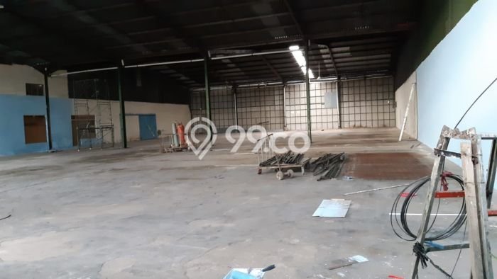 Gudang untuk Disewa di Pusat Bandung Luas Bangunan 500m2 Gudang untuk Disewa di Pusat Bandung Luas Bangunan 500m2
