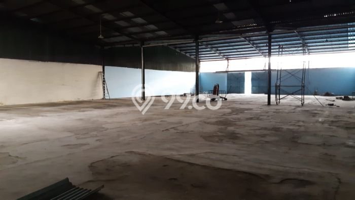 Gudang untuk Disewa di Pusat Bandung Luas Bangunan 500m2 Gudang untuk Disewa di Pusat Bandung Luas Bangunan 500m2