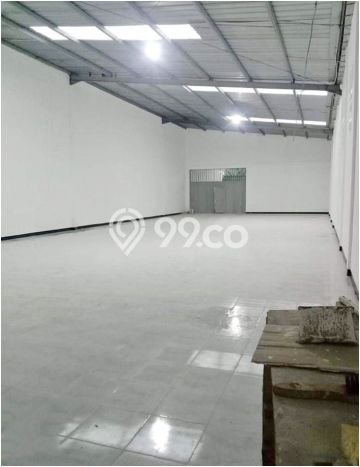 Unit Gudang Paling Strategis di Soreang Bandung dengan LB 700m2 Unit Gudang Paling Strategis di Soreang Bandung dengan LB 700m2