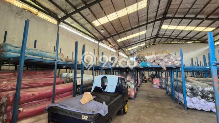 Gudang Bagus Dijual LB 500m2 Lokasi Strategis Bandung Area Cocok untuk Bisnis Gudang Bagus Dijual LB 500m2 Lokasi Strategis Bandung Area Cocok untuk Bisnis