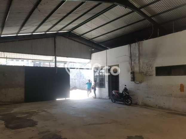Gudang untuk Disewa di Pusat Bandung Luas Bangunan 300m2 Gudang untuk Disewa di Pusat Bandung Luas Bangunan 300m2