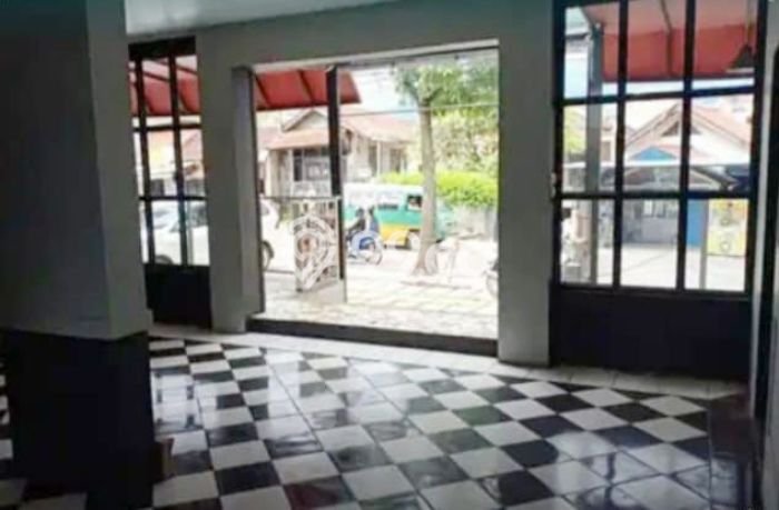 LOKASI POTENSIAL! Komersial For Rent Kawasan Cikutra, Luas 350m², Siap Bisnis LOKASI POTENSIAL! Komersial For Rent Kawasan Cikutra, Luas 350m², Siap Bisnis