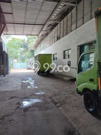Disewakan Gudang di Kawasan Ramai Moch Toha Luas 1000m2 Disewakan Gudang di Kawasan Ramai Moch Toha Luas 1000m2