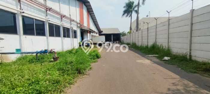 SENTRA BISNIS! Gudang Kawasan , Luas 2432m2m², Lokasi Strategis SENTRA BISNIS! Gudang Kawasan , Luas 2432m2m², Lokasi Strategis