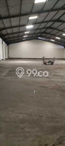 Disewakan Gudang di Kawasan Ramai Cimahi Luas 7000m2 Disewakan Gudang di Kawasan Ramai Cimahi Luas 7000m2
