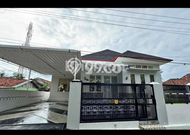 Jual Rumah Strategis Bagus Punya 3 KT di Kalidoni Palembang SHM Jual Rumah Strategis Bagus Punya 3 KT di Kalidoni Palembang SHM