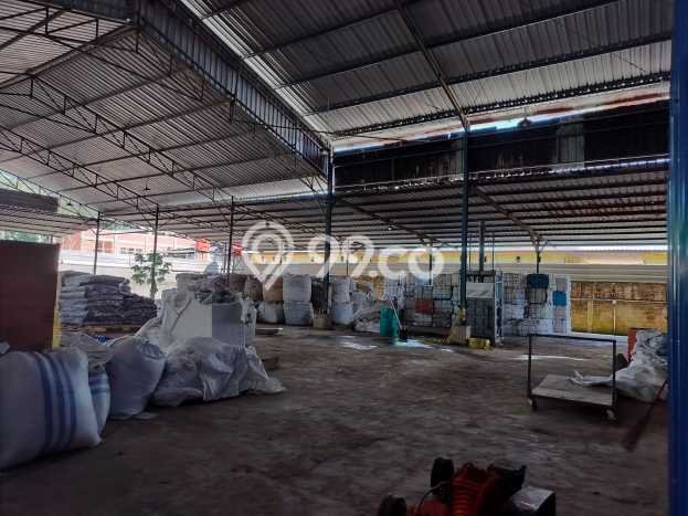 Dijual! Gudang di Kema Raya Kendari LT 2000m2 / LB 1417m2 Kawasan Strategis Dijual! Gudang di Kema Raya Kendari LT 2000m2 / LB 1417m2 Kawasan Strategis