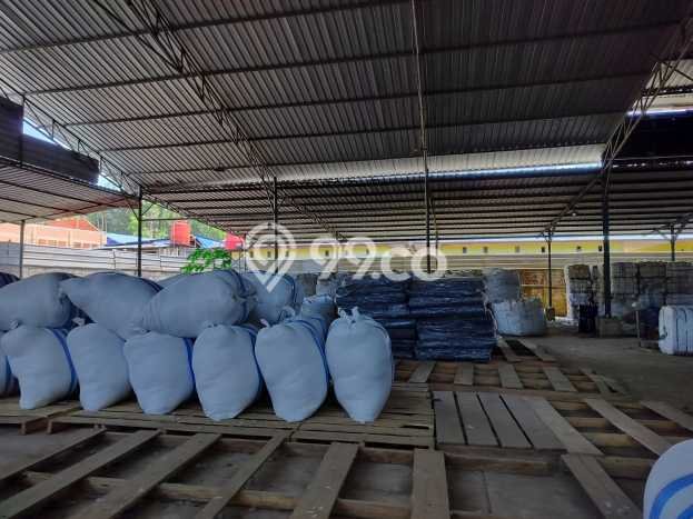 Dijual! Gudang di Kema Raya Kendari LT 2000m2 / LB 1417m2 Kawasan Strategis Dijual! Gudang di Kema Raya Kendari LT 2000m2 / LB 1417m2 Kawasan Strategis