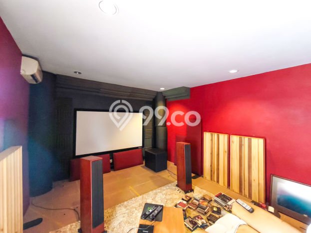 Dijual Rumah Mewah Exclusive di Ciputat Timur, Tangerang Selatan Dijual Rumah Mewah Exclusive di Ciputat Timur, Tangerang Selatan