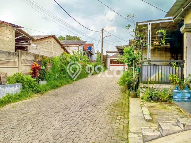 Jual Rumah Strategis Bagus Punya 2 KT di Sawangan Depok SHM Jual Rumah Strategis Bagus Punya 2 KT di Sawangan Depok SHM