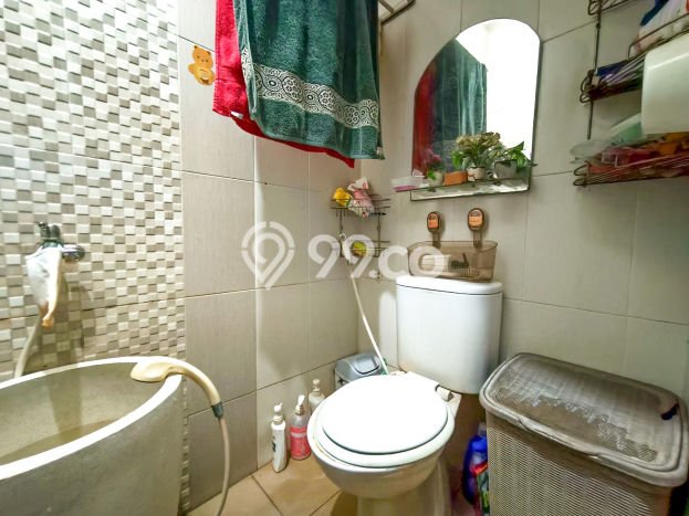 Hunian Nyaman Asri 3 KT Siap Huni di Bintaro Tangerang Selatan Hunian Nyaman Asri 3 KT Siap Huni di Bintaro Tangerang Selatan