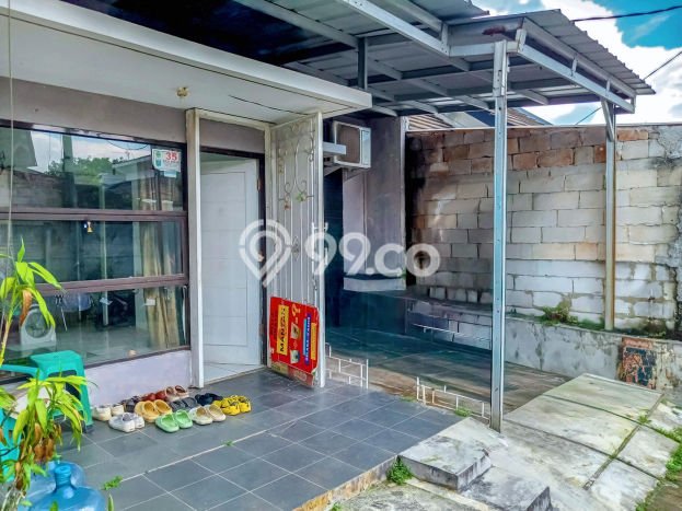 Jual Rumah Strategis Bagus Punya 2 KT di Sawangan Depok SHM Jual Rumah Strategis Bagus Punya 2 KT di Sawangan Depok SHM