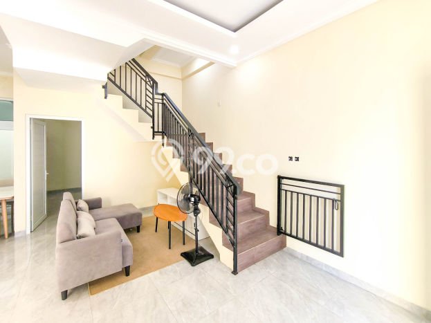 Hunian Cantik Minimalis Lb 120m2 di Cipondoh, Tangerang Hunian Cantik Minimalis Lb 120m2 di Cipondoh, Tangerang