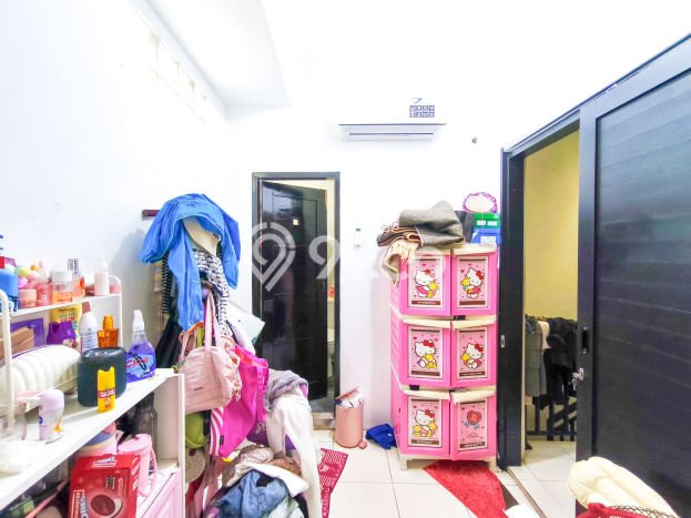 Hunian Nyaman Asri 3 KT Siap Huni di Bintaro Tangerang Selatan Hunian Nyaman Asri 3 KT Siap Huni di Bintaro Tangerang Selatan