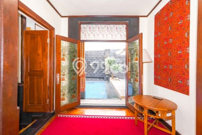 Rumah Mewah Siap Huni LT 1025m2 di Jagakarsa, Jakarta Selatan Rumah Mewah Siap Huni LT 1025m2 di Jagakarsa, Jakarta Selatan