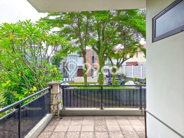 For Sale! Premium House LT 538m2 Desain Elegan di Bintaro For Sale! Premium House LT 538m2 Desain Elegan di Bintaro