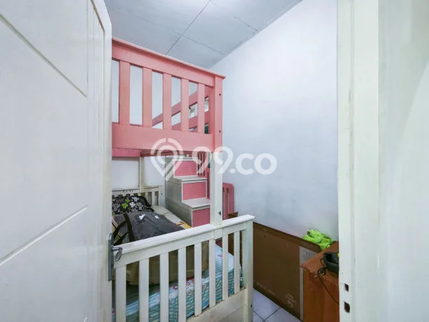 For Sale Rumah 2 Kamar Lokasi Ideal Nyaman dan Strategis di Sawangan For Sale Rumah 2 Kamar Lokasi Ideal Nyaman dan Strategis di Sawangan
