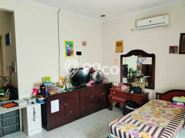 Dijual Rumah Luas Elegan Dengan View Eksklusif di Pondok Indah, Jakarta Selatan Dijual Rumah Luas Elegan Dengan View Eksklusif di Pondok Indah, Jakarta Selatan