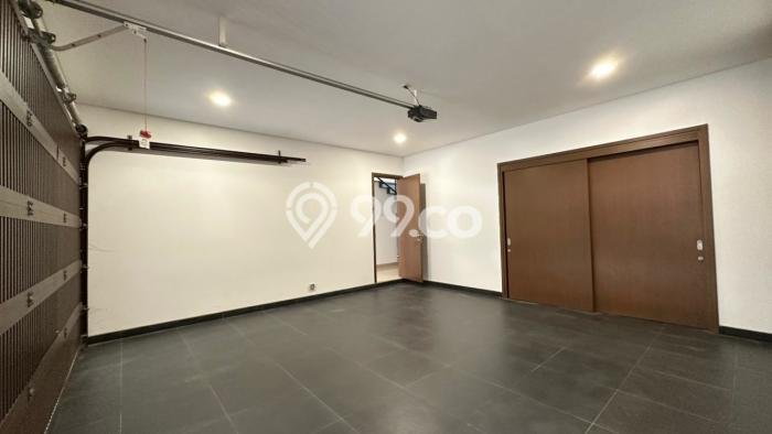 Siap Huni Rumah Mewah 5 Kamar di BSD Dekat ke Mana Saja Siap Huni Rumah Mewah 5 Kamar di BSD Dekat ke Mana Saja