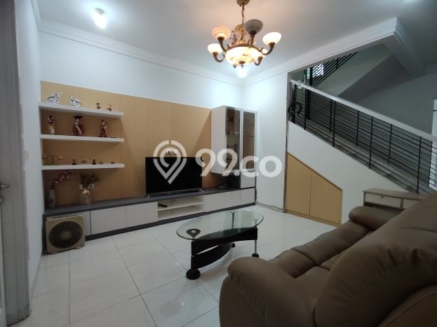 Sewa Rumah Murah di Alam Sutera Tangerang dengan 4 KT Sewa Rumah Murah di Alam Sutera Tangerang dengan 4 KT