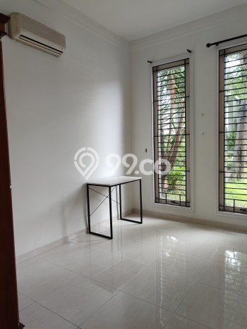 Sewa Rumah Murah di Alam Sutera Tangerang dengan 4 KT Sewa Rumah Murah di Alam Sutera Tangerang dengan 4 KT