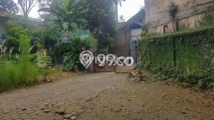 Tanah di Coblong, Bandung Luas 1476m2 Dijual Segera Tanah di Coblong, Bandung Luas 1476m2 Dijual Segera