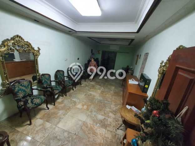 Hot Offer Hunian Mewah Ideal dan Luas di Kebayoran Lama, Jakarta Selatan Hot Offer Hunian Mewah Ideal dan Luas di Kebayoran Lama, Jakarta Selatan