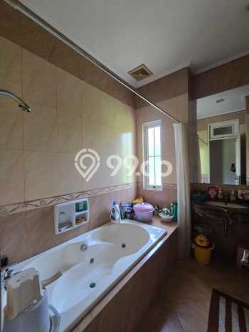 Rumah Elit Modern Siap Huni di Mega Kuningan Jakarta Selatan Rumah Elit Modern Siap Huni di Mega Kuningan Jakarta Selatan