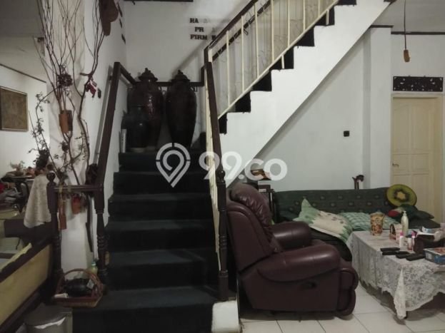 Rumah Elit LB 300m2 Siap Pakai Desain Elegan di Senopati, Jakarta Selatan Rumah Elit LB 300m2 Siap Pakai Desain Elegan di Senopati, Jakarta Selatan