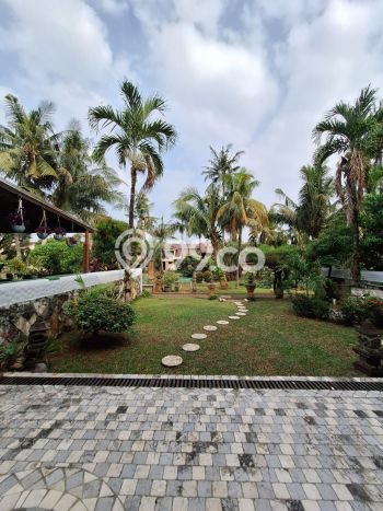 Rumah Eksklusif Siap Huni LT 300m2 di Cinere, Depok Rumah Eksklusif Siap Huni LT 300m2 di Cinere, Depok