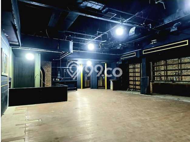 Komersial Bagus Dijual LB 1800m2 Lokasi Strategis Jakarta Selatan Area Cocok untuk Berbisnis Komersial Bagus Dijual LB 1800m2 Lokasi Strategis Jakarta Selatan Area Cocok untuk Berbisnis