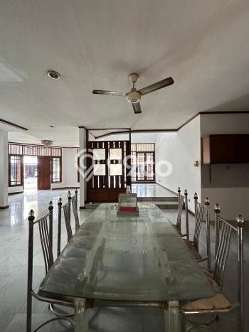 For Sale! Luxury House LT 390m2 Desain Modern di Lebak Bulus For Sale! Luxury House LT 390m2 Desain Modern di Lebak Bulus