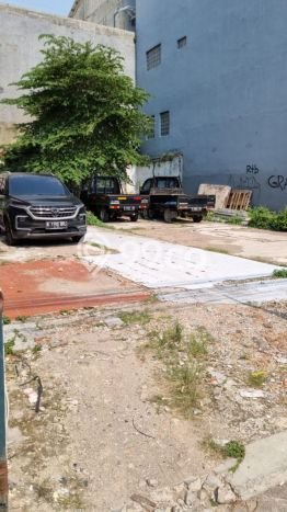 Lahan Dijual Lokasi Kebayoran Baru, Jakarta Selatan dengan Luas Tanah 196m2 dan Status SHM Lahan Dijual Lokasi Kebayoran Baru, Jakarta Selatan dengan Luas Tanah 196m2 dan Status SHM