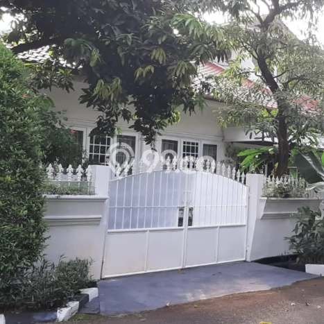 Rumah Elit LB 353m2 Siap Huni Desain Elegan di Lebak Bulus, Jakarta Selatan Rumah Elit LB 353m2 Siap Huni Desain Elegan di Lebak Bulus, Jakarta Selatan