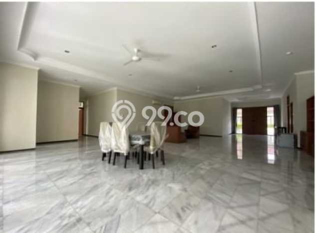 For Sale! Premium House LT 581m2 Desain Elegan di Gandaria For Sale! Premium House LT 581m2 Desain Elegan di Gandaria